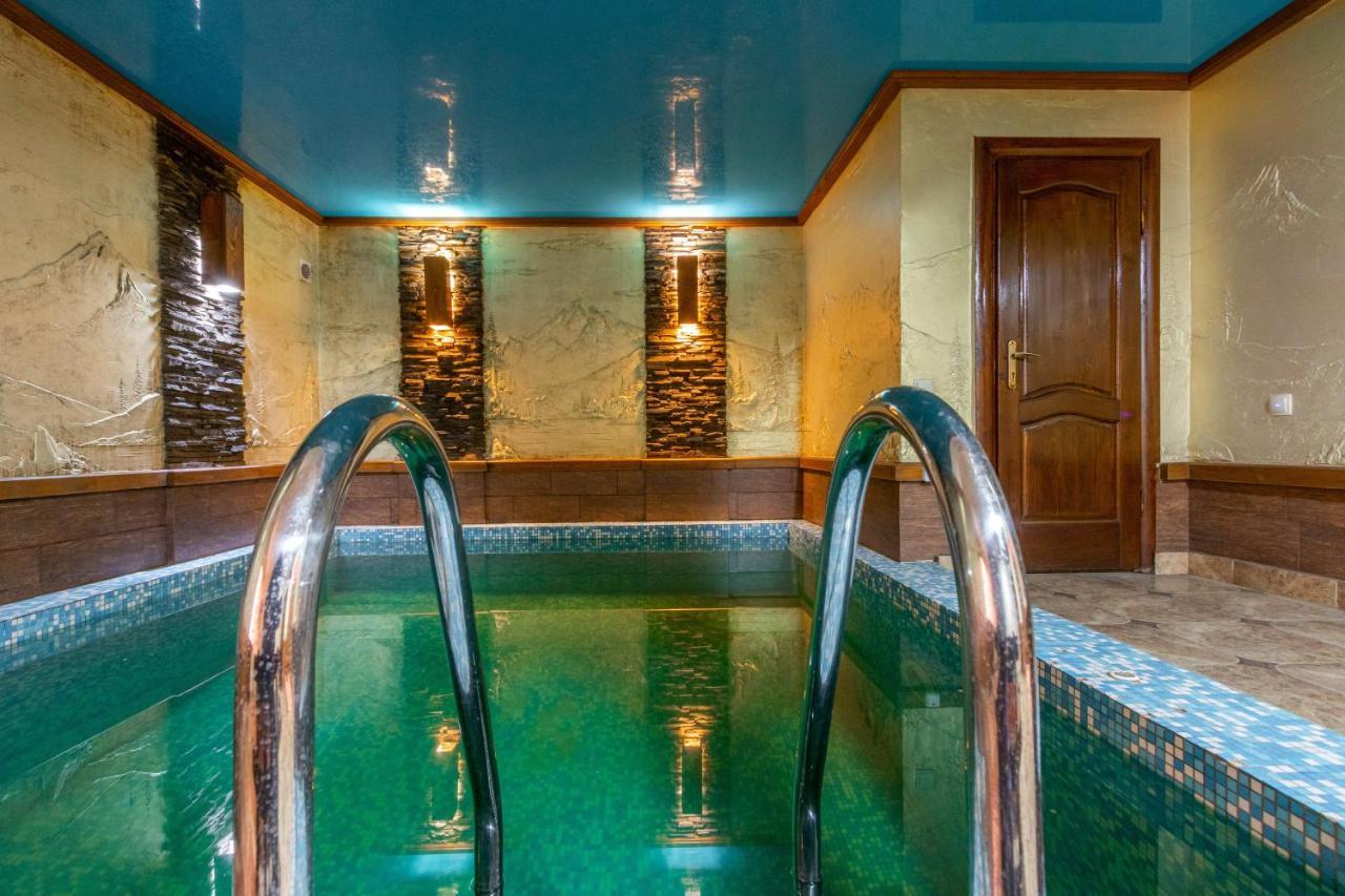Villa Vlad & Spa Μπούκοβελ Εξωτερικό φωτογραφία