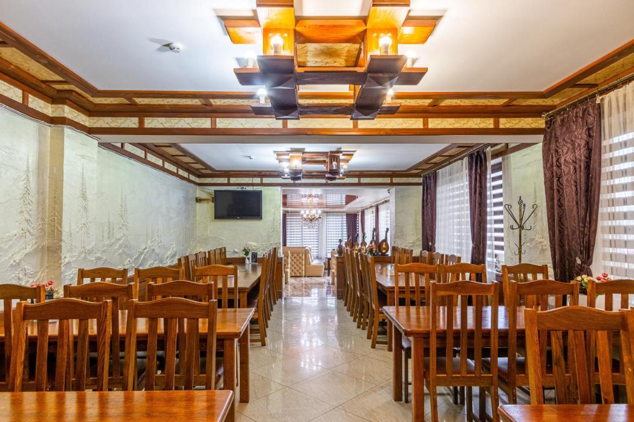 Villa Vlad & Spa Μπούκοβελ Εξωτερικό φωτογραφία