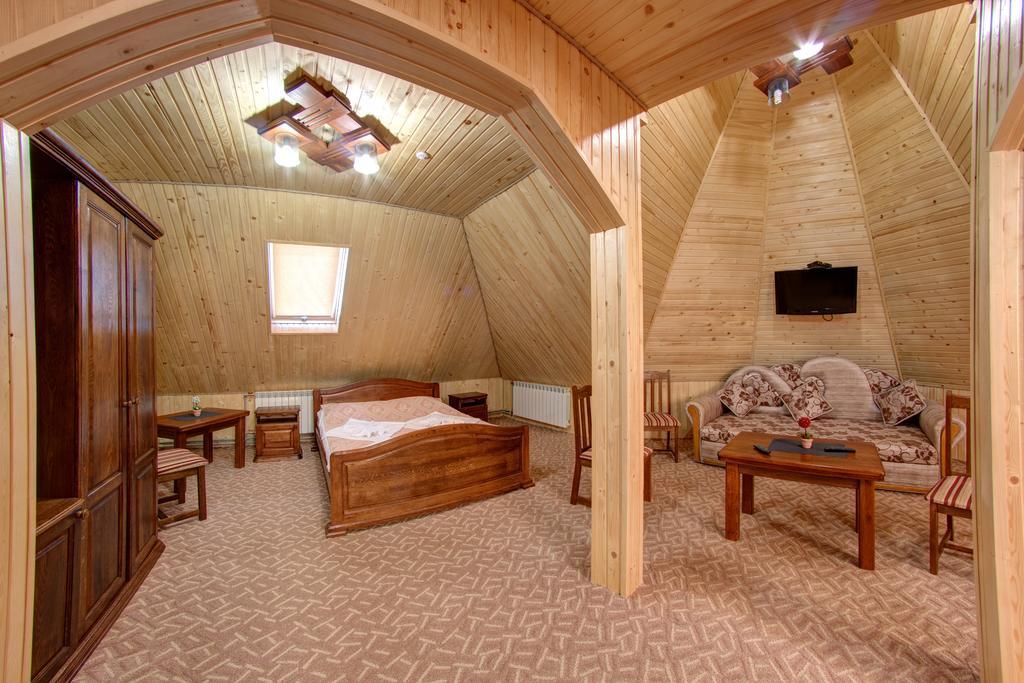 Villa Vlad & Spa Μπούκοβελ Δωμάτιο φωτογραφία