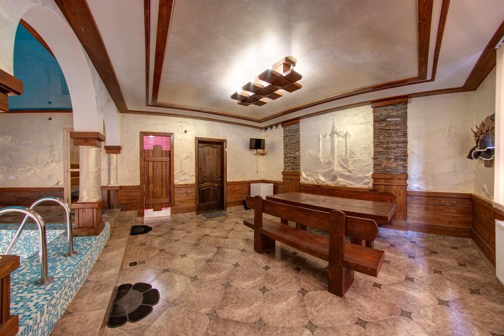Villa Vlad & Spa Μπούκοβελ Εξωτερικό φωτογραφία