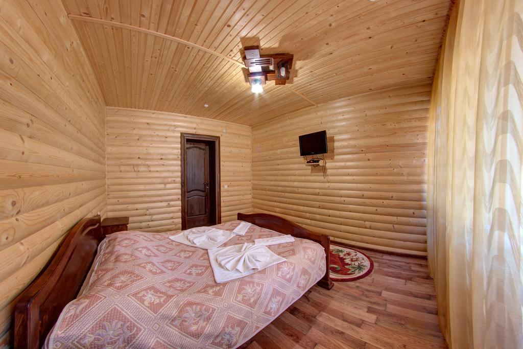 Villa Vlad & Spa Μπούκοβελ Δωμάτιο φωτογραφία
