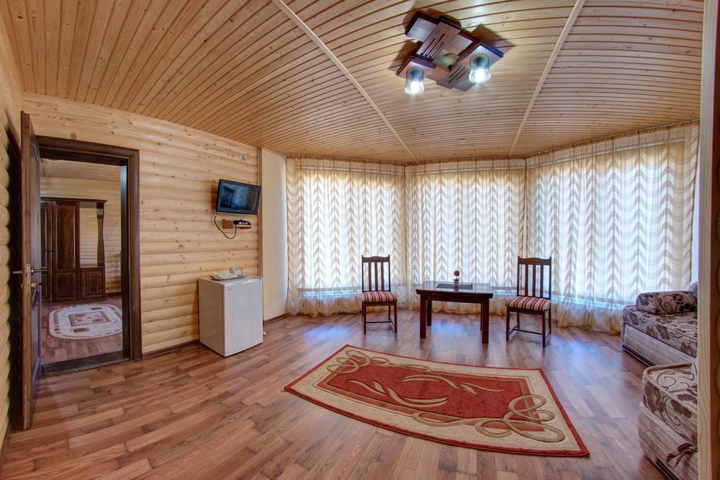 Villa Vlad & Spa Μπούκοβελ Δωμάτιο φωτογραφία