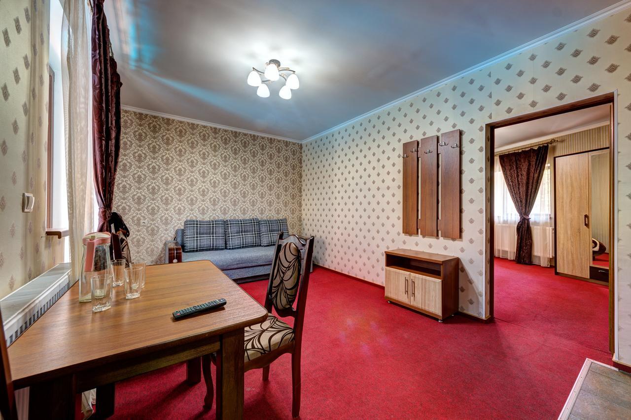 Villa Vlad & Spa Μπούκοβελ Εξωτερικό φωτογραφία