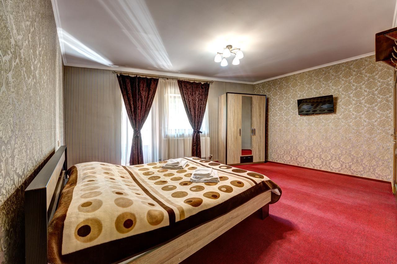 Villa Vlad & Spa Μπούκοβελ Εξωτερικό φωτογραφία